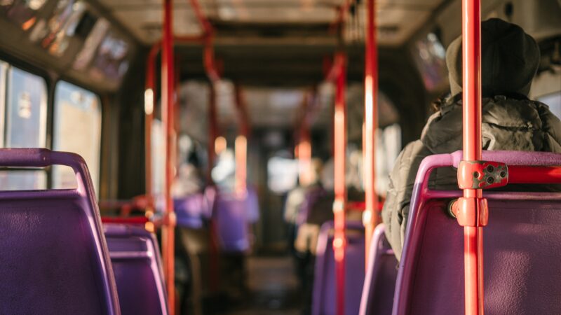 Nuevas medias en el transporte público