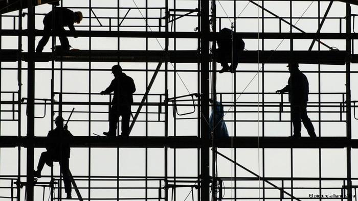 Trabajo registrado irregularmente: ni en blanco, ni en negro