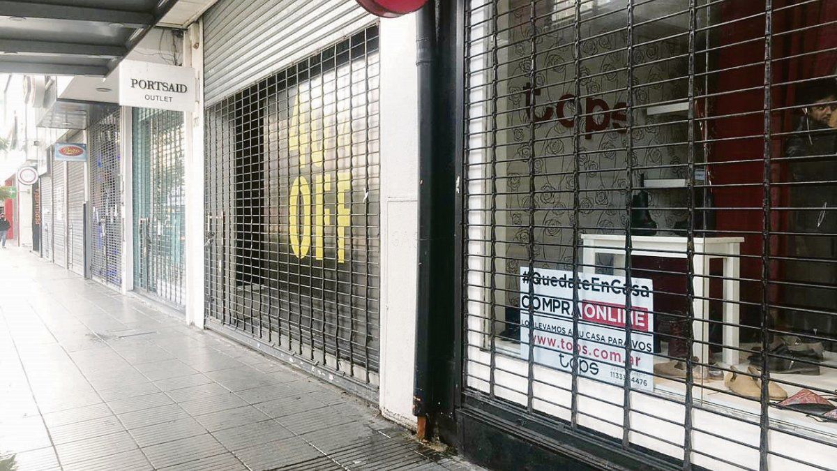 Prohíben despidos hasta septiembre