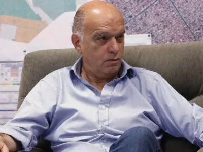 Grindetti le le apuntó a Milei: «En provincia sacó menos votos porque la gente lo conoce más”